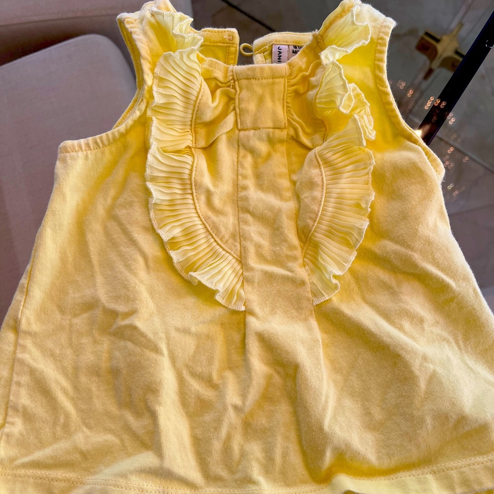 Janie and Jack Yellow top -8-24 in perfect conditions